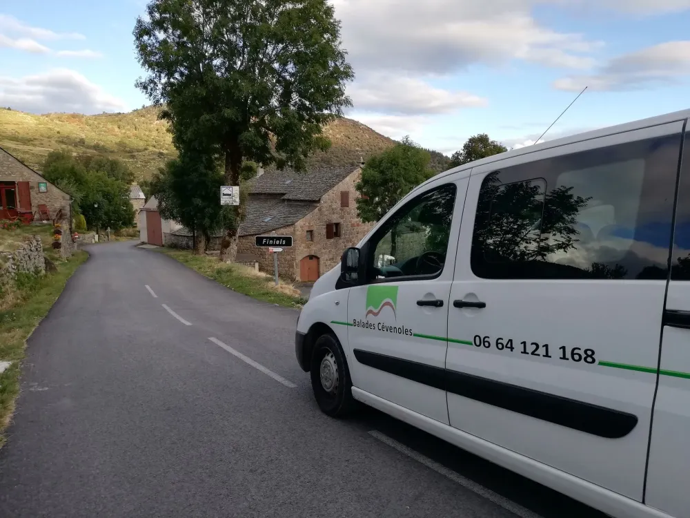 Taxi Urbain 5 à Saint-Étienne-Vallée-Française